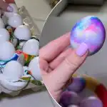 Come fare uova di Pasq"di marmo": un flyhack che ha conquistato il Web Come fare uova di Pasq"di marmo": un flyhack che ha