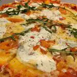 come-rendere-limpasto-della-pizza-croccante-come-al-ristorante-il.jpg
