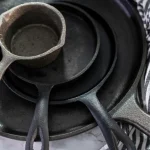 Come utilizzare il sale per pulire la ghisa e rimuovere i depositi più ostinati come-utilizzare-il-sale-per-pulire-la-ghisa-e-rimuovere.webp.webp