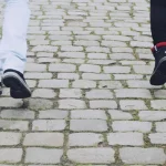 Quanti minuti bisogna camminare ogni giorno dopo i 50 anni per perdere peso: la risposta degli allenatori quanti-minuti-bisogna-camminare-ogni-giorno-dopo-i-50-anni.webp.webp